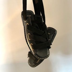 Maje Black Gladiator Sandals (Sandales Plates)
